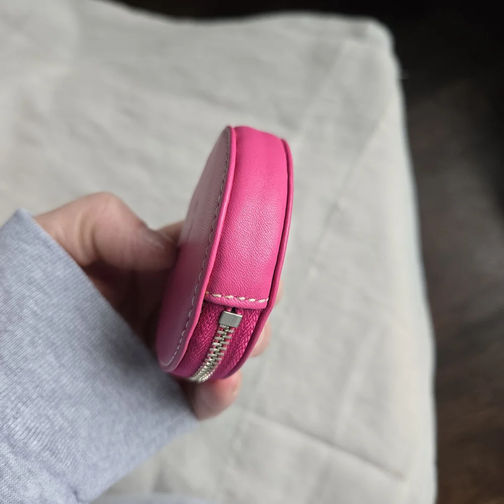 Vintage Coach Peace Symbol Coin Purse - Picture 4 of 6